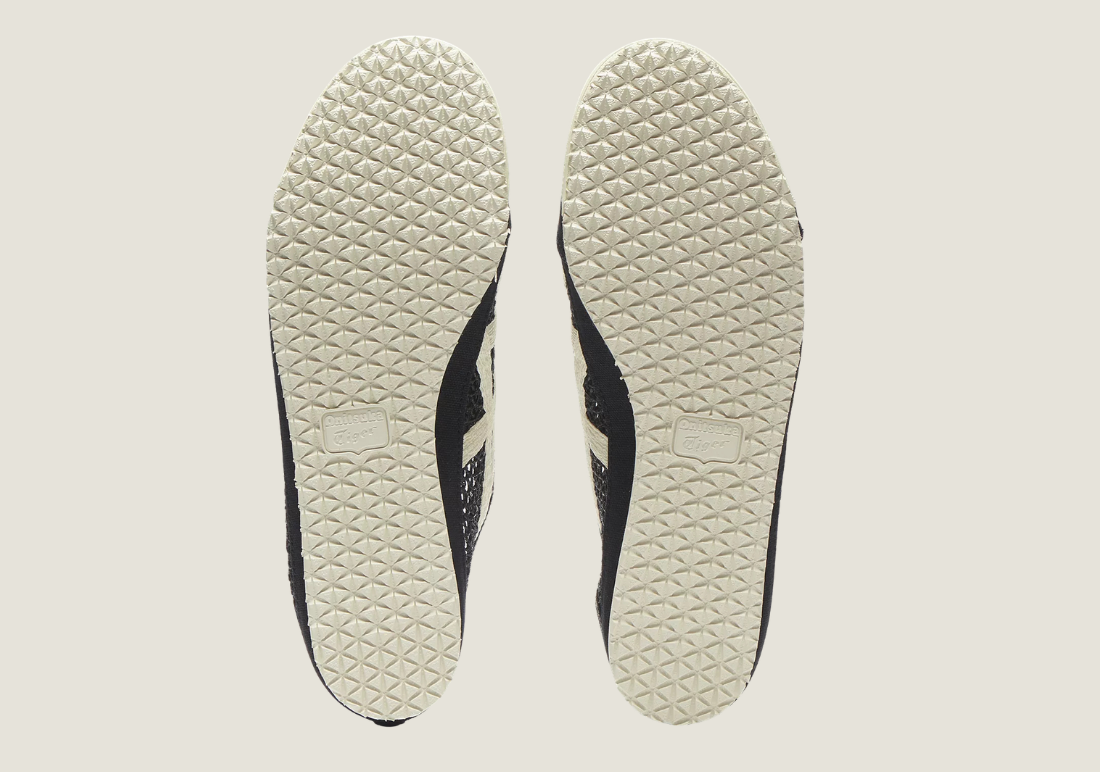 Mexico 66 Sabot Black Cream