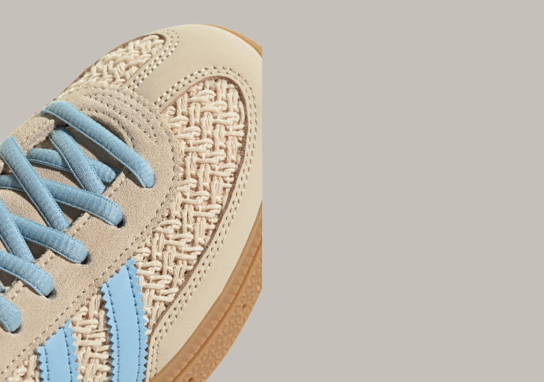 HANDBALL SPEZIAL - sand stratapreloved brownclear sky